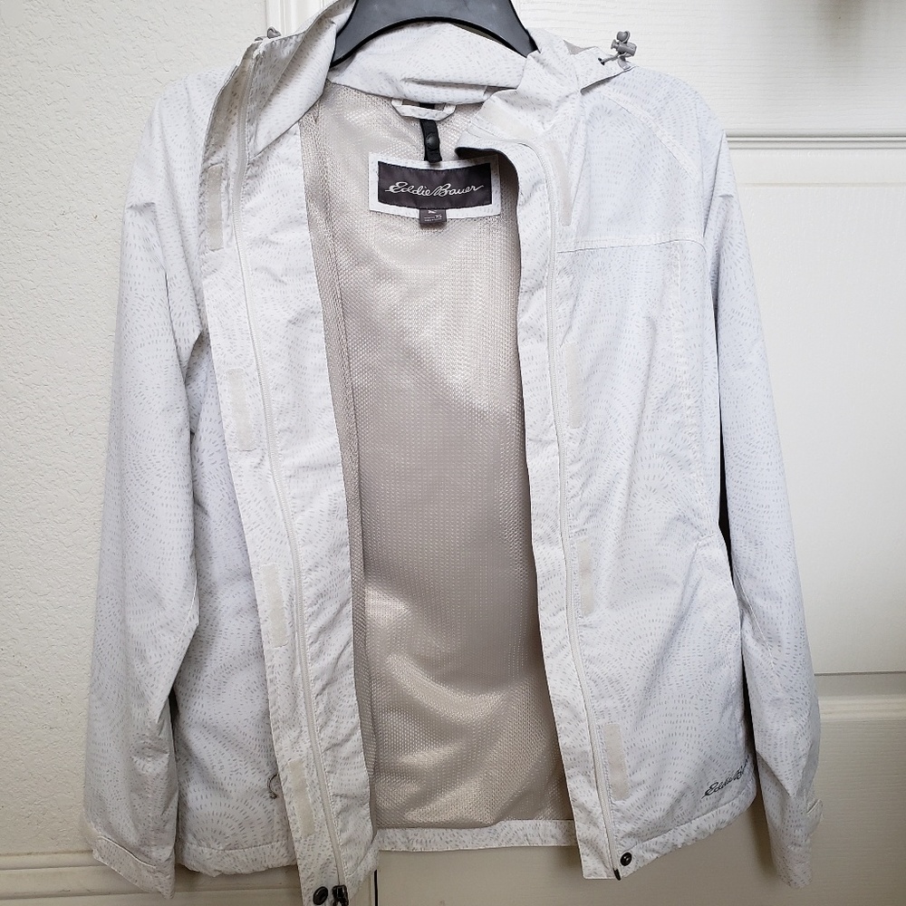 Women's Rainfoil Packable Jacket- Cloud - image 6